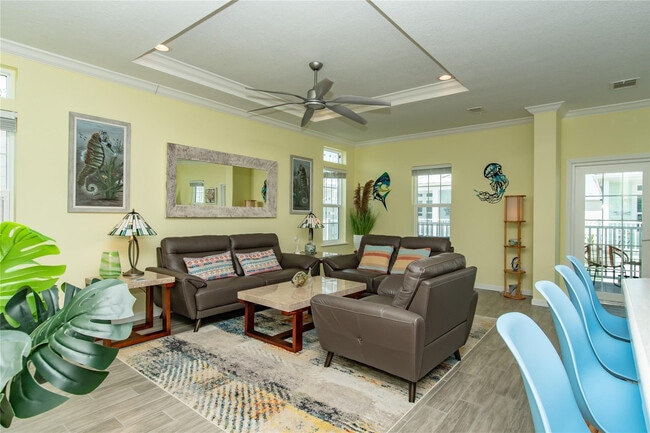 Building Photo - 375 NE Wharf Way