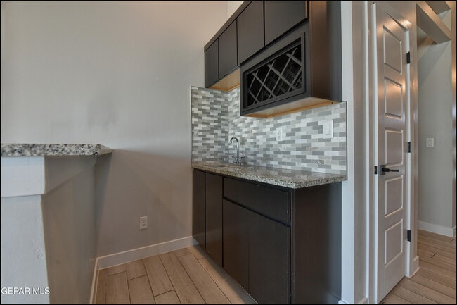 Building Photo - 12333 Desert Wolf Ave