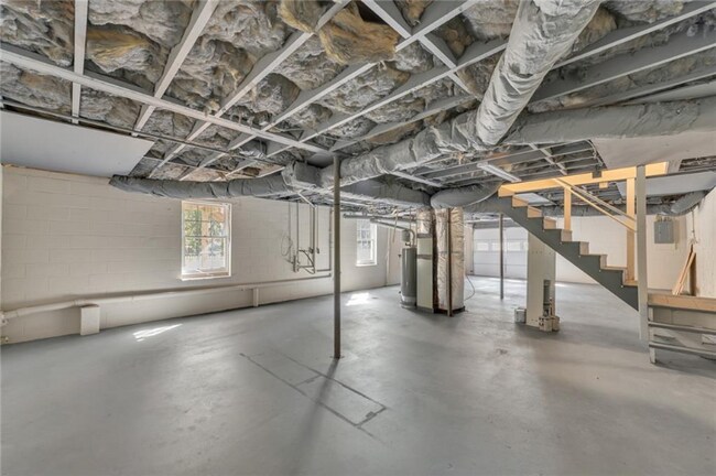 Building Photo - 161 William Bobo Dr