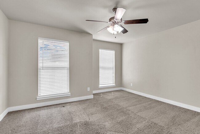 Building Photo - 9044 Antelope Ave