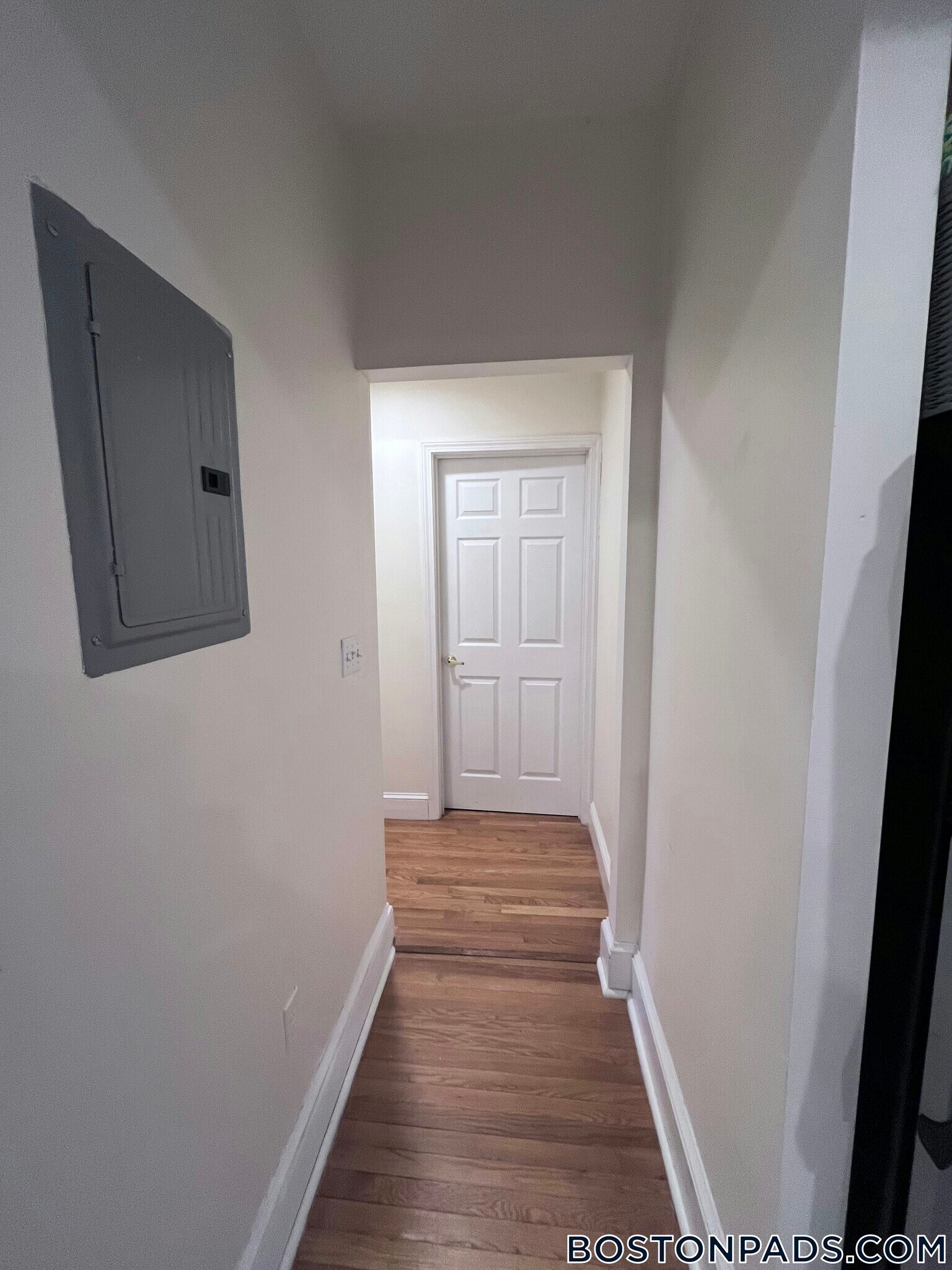 Building Photo - 191 Winthrop Rd