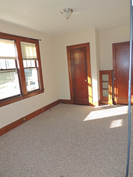 Den/4th Bedroom - 331 Walnut St