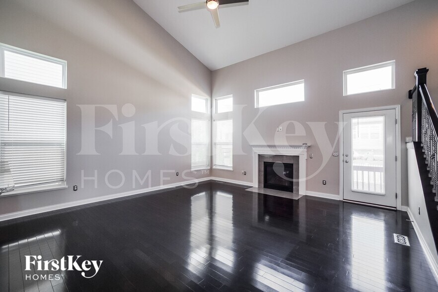 Building Photo - 6157 Dajana Dr