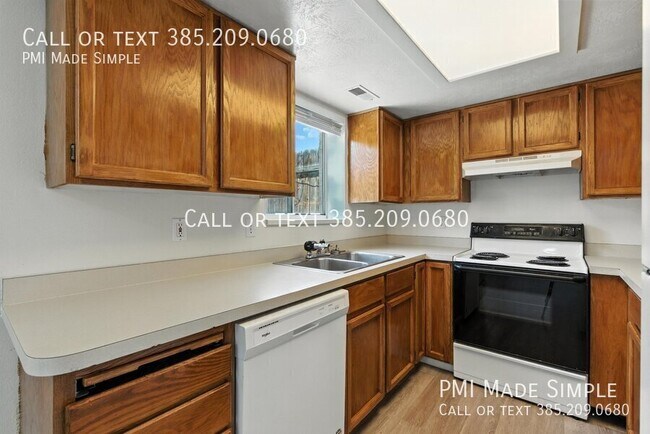 Building Photo - 1733 W 800 N St