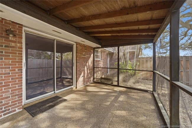 Building Photo - 2195 43rd Ave