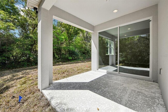 Building Photo - 536 E Beresford Ave