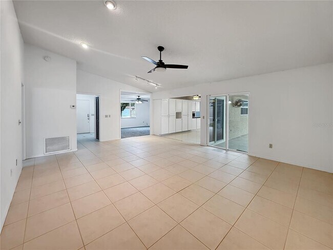 Building Photo - 7308 Wethersfield Dr