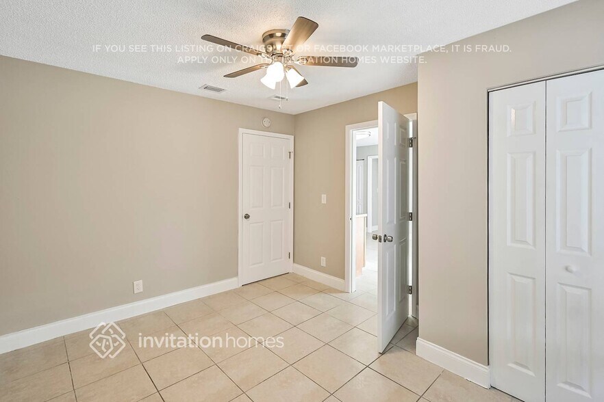 Building Photo - 5796 Aurora Ct