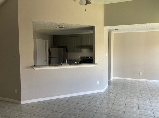 Building Photo - 6902 Oakmantle Dr