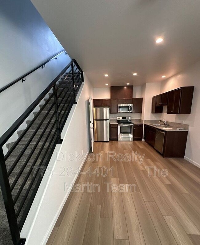 Building Photo - 2788 Plumas St