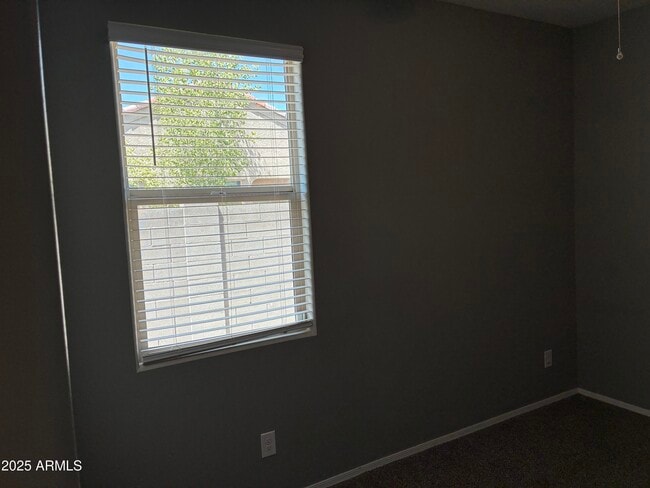 Building Photo - 25698 W Desert Dr