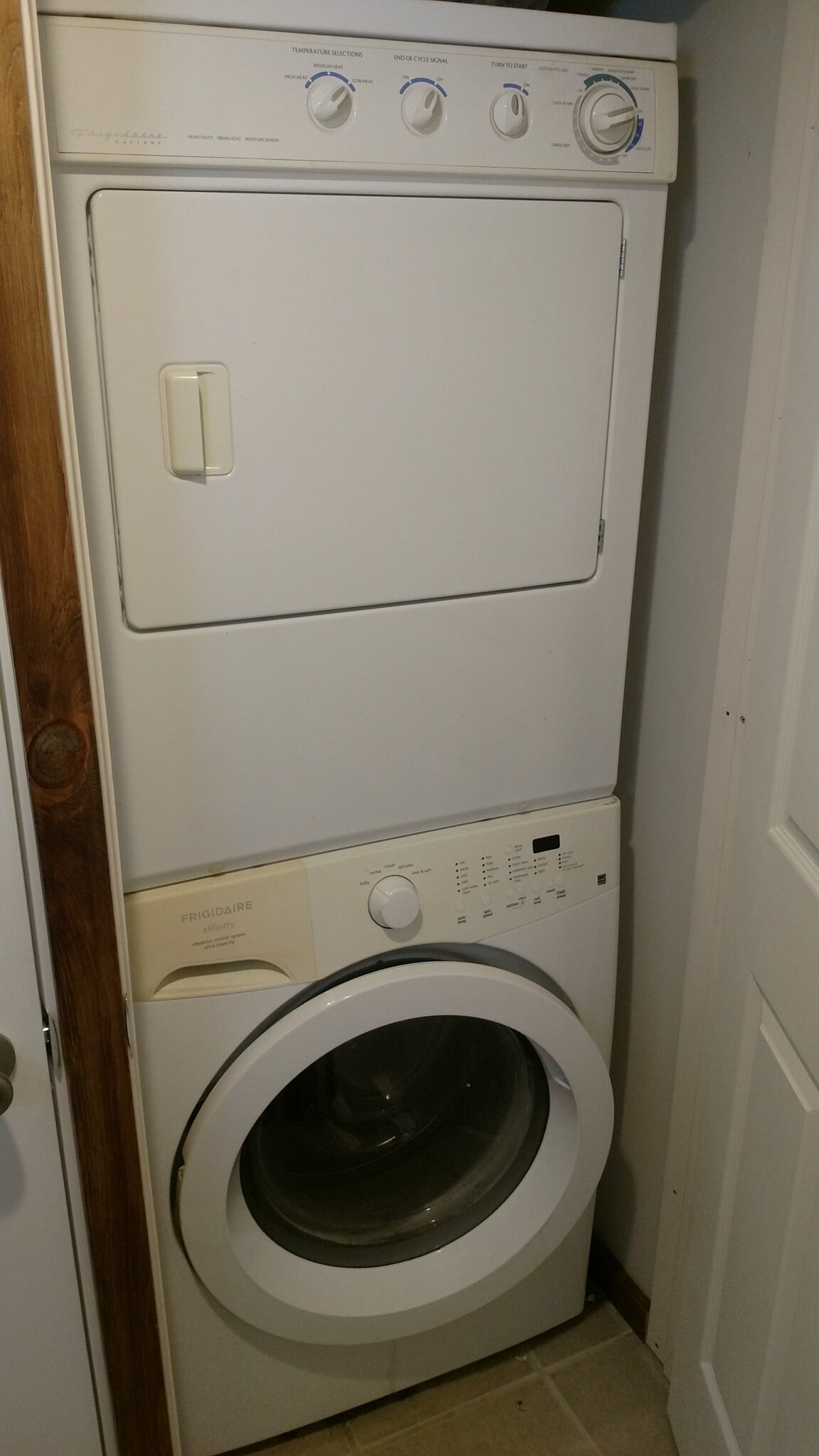 laundry - 419 E King Rd