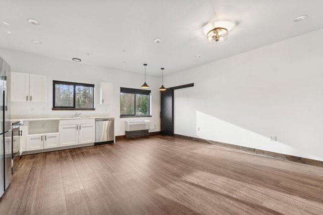 Building Photo - 1010 Baker Ave