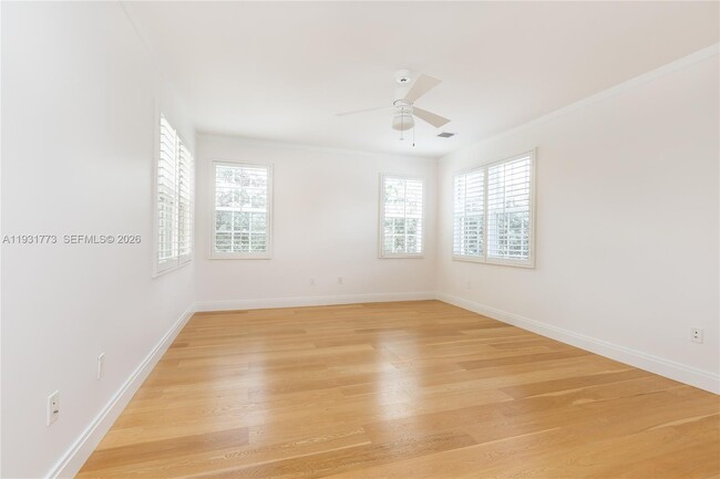 Building Photo - 510 Loretto Ave