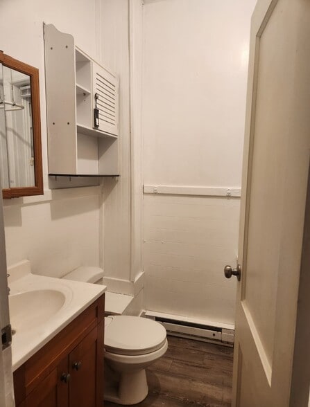 Bathroom - 290 2nd Ave