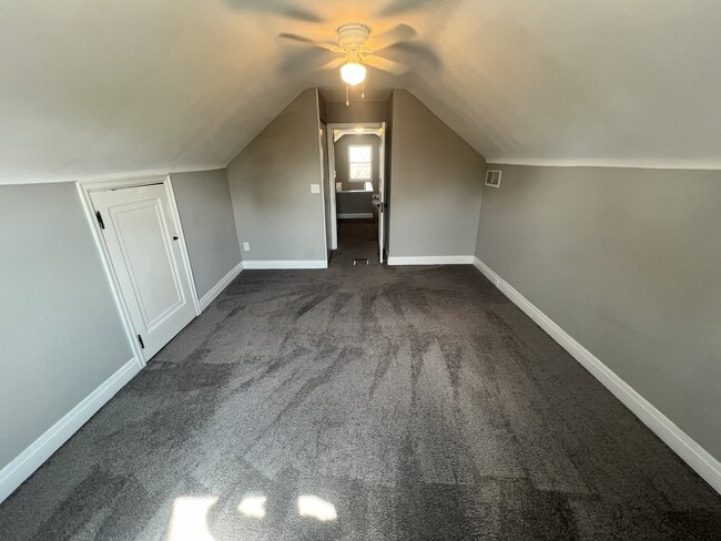 Building Photo - 5194 Sidney Rd