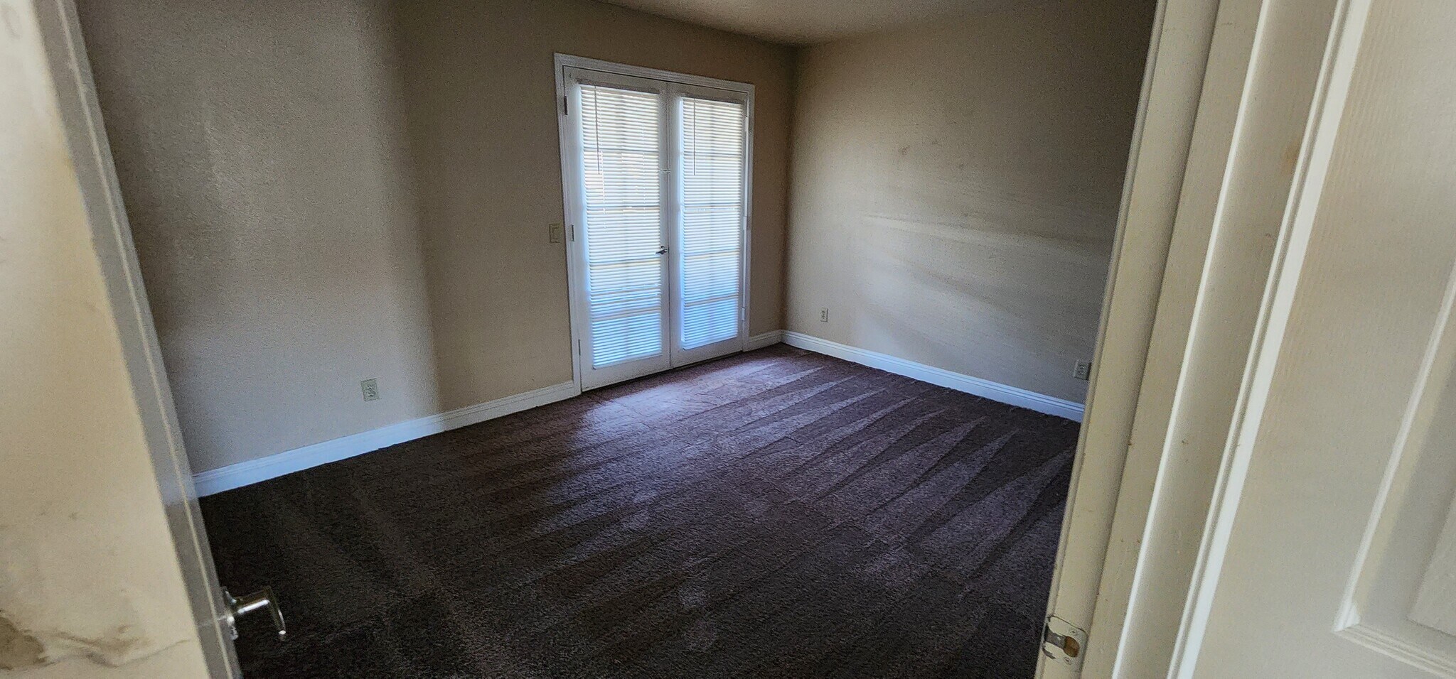 Building Photo - 1212 Bass Dr