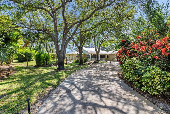 Building Photo - 14204 Broken Wing Ln