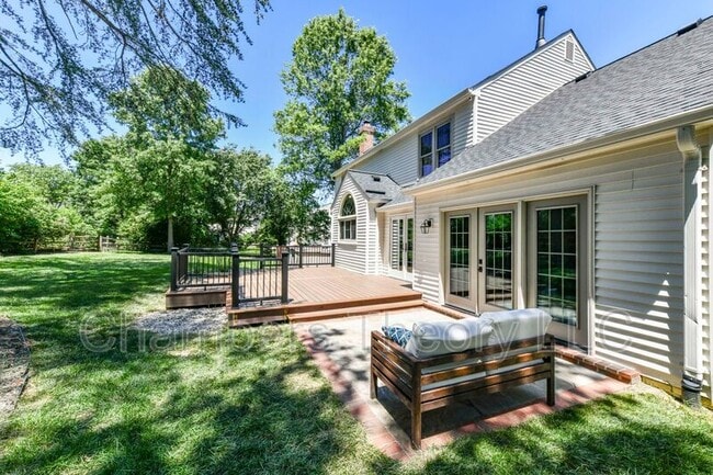 Building Photo - 6412 Gristmill Square Trce