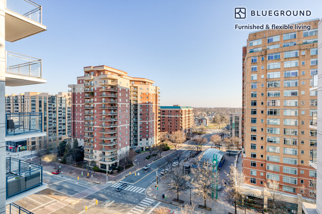 Building Photo - 3601 Fairfax Dr