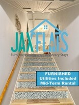 Building Photo - 1636 Larue Ave