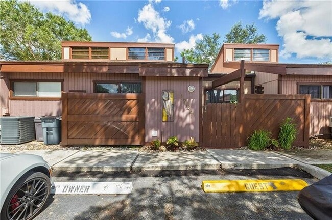 Building Photo - 1724 NW 74th Ave