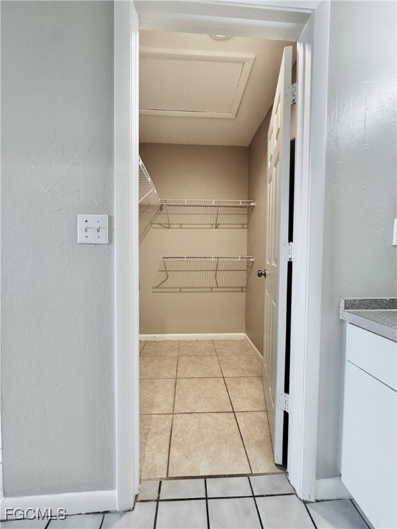 Building Photo - 706 SE 13th Ct