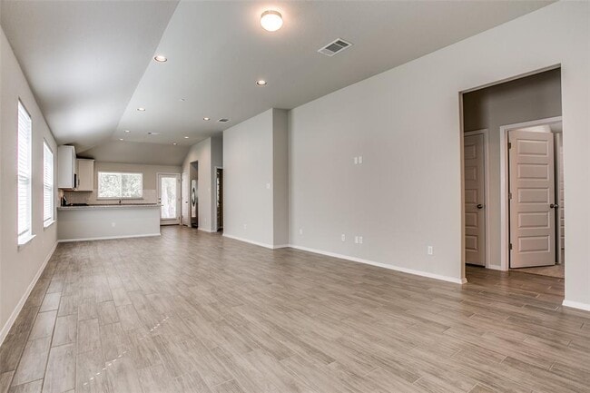 Building Photo - 2800 Joe Dimaggio Blvd