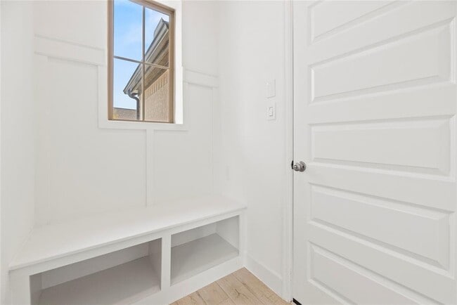 Building Photo - 29411 Mesquite Oaks Dr