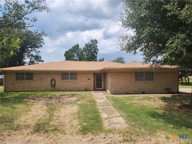 Primary Photo - 8451 Bottoms East Rd