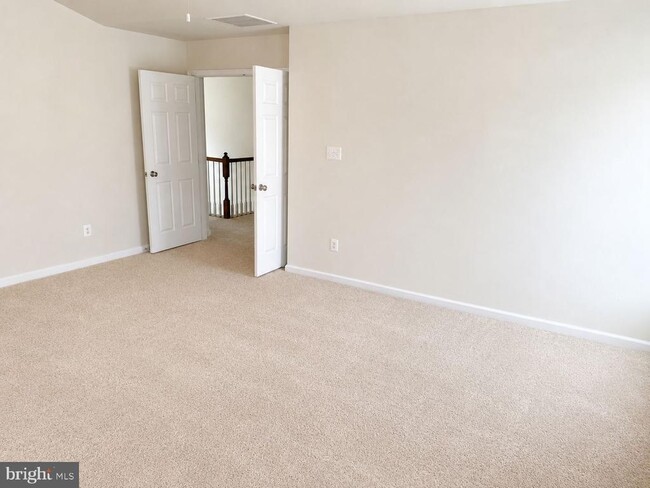 Building Photo - 12489 Pfitzner Ct