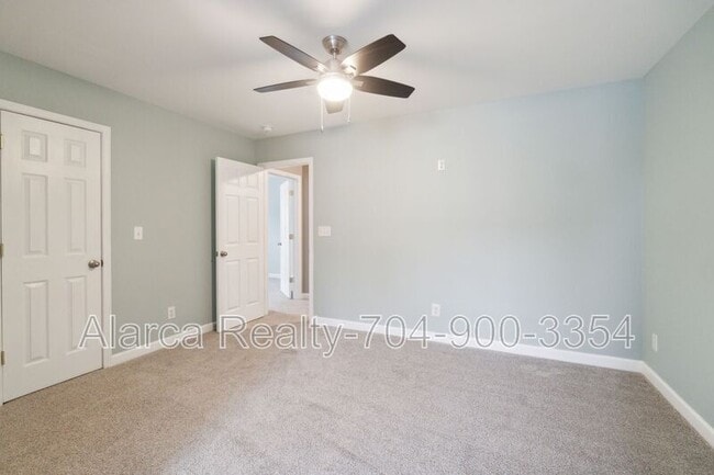 Building Photo - 4218 Amherst Villa Ct