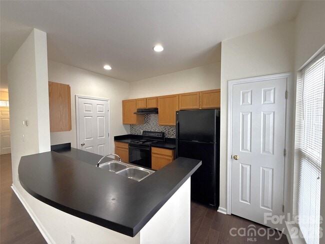 Building Photo - 3038 Uxbridge Woods Ct