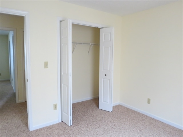 Building Photo - 1002 Leland St