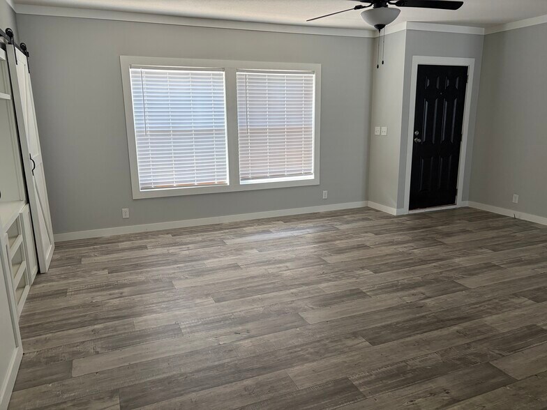 Building Photo - 216 Alabama Trl