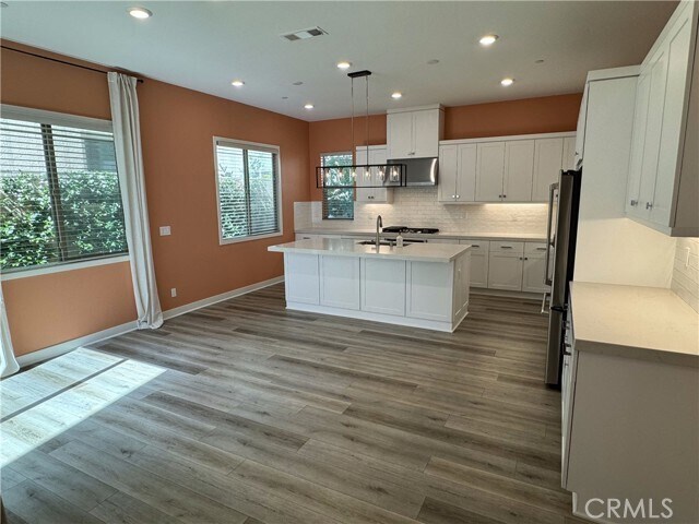 Building Photo - 135 Denali