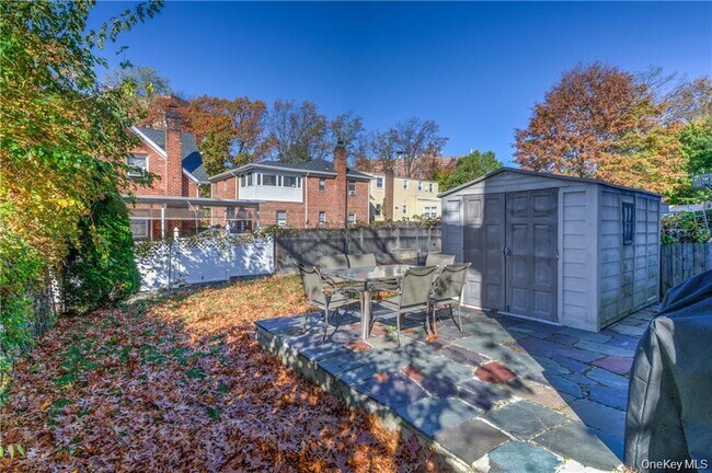 Building Photo - 7 Yonkers Terrace