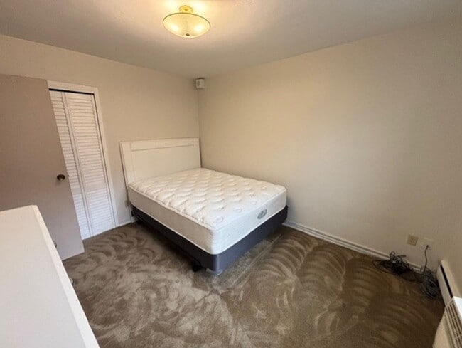 Building Photo - Beautiful Condo for Rent