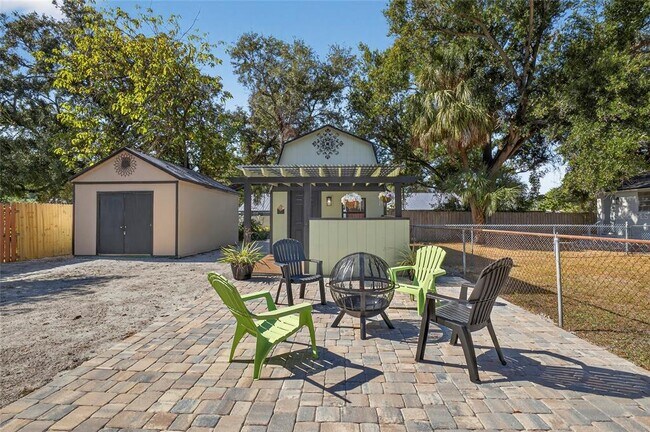 Building Photo - 4214 W Ohio Ave