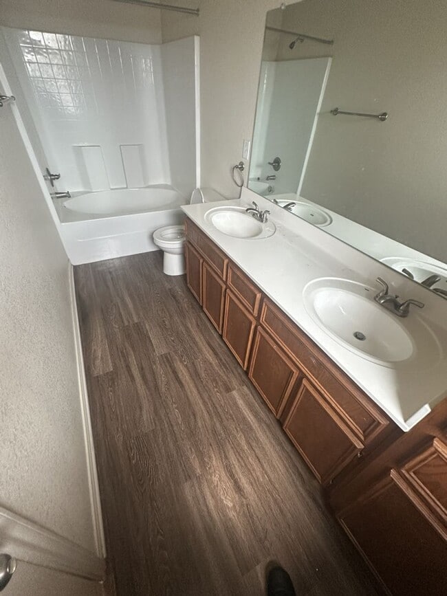 Building Photo - 3BD/2BA in Temple TX