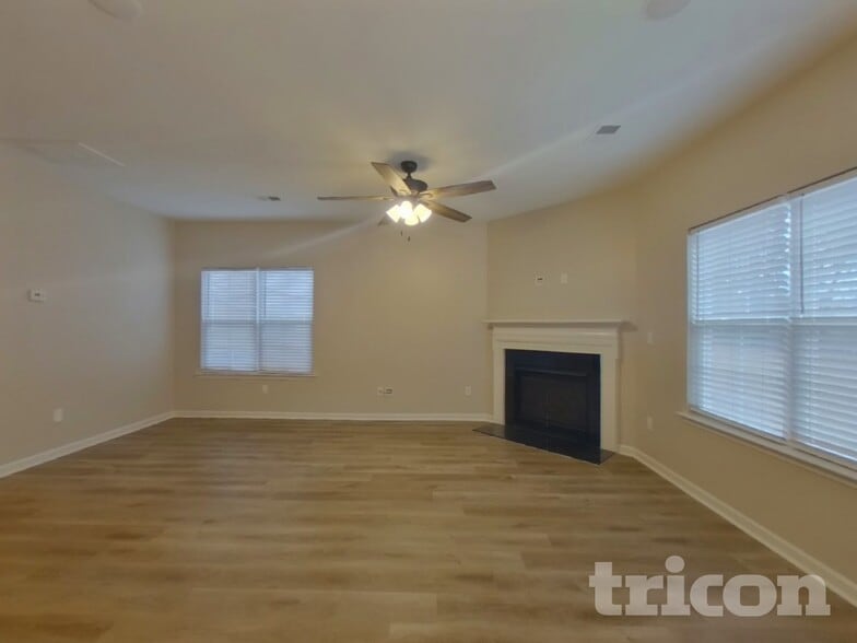 Building Photo - 128 Dunnsmore Dr