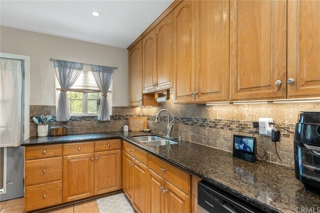 Building Photo - 12020 Springview Dr