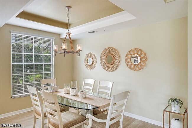 Building Photo - 2230 Arielle Dr