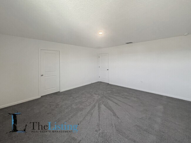 Building Photo - 4810 Katrina Dr