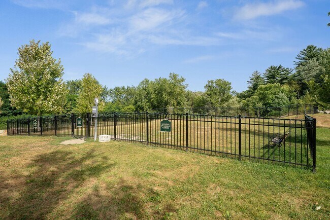 Building Photo - 107 Bayberry Cir