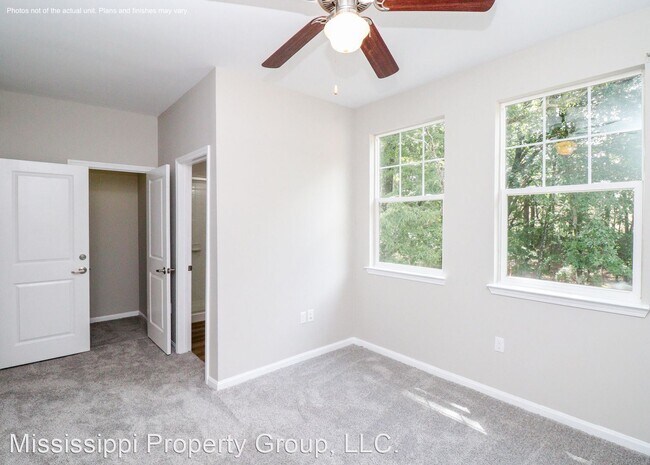 Building Photo - 3 br, 3 bath House - 234 Town Center Drive