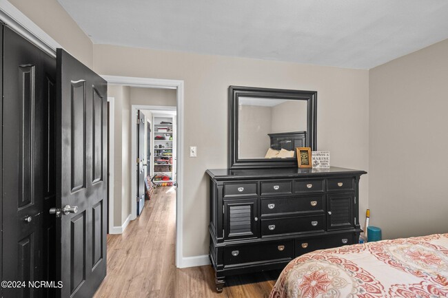 Building Photo - 5603 Gold Ct