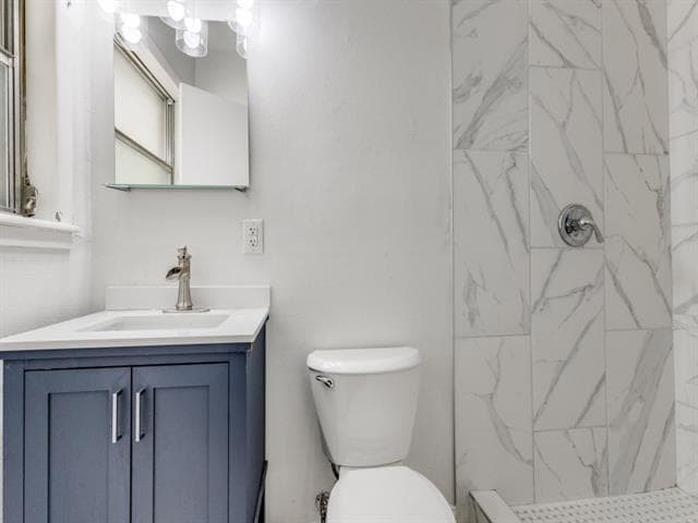 Building Photo - 12 Geraldine Ln