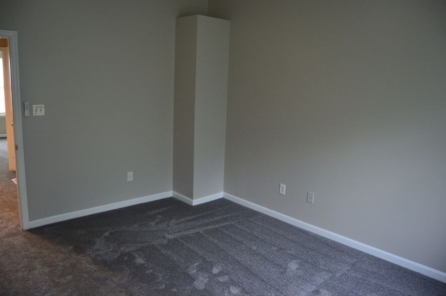 Building Photo - 10454 Sextant Pl