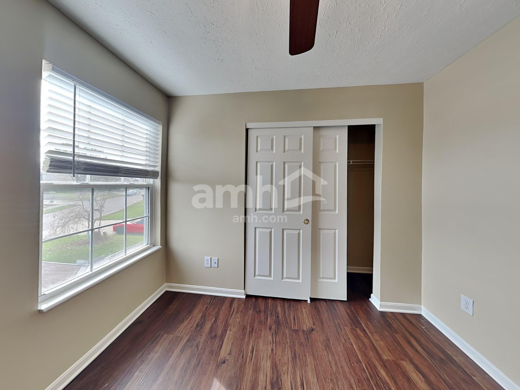 Building Photo - 23 Mallard Dr